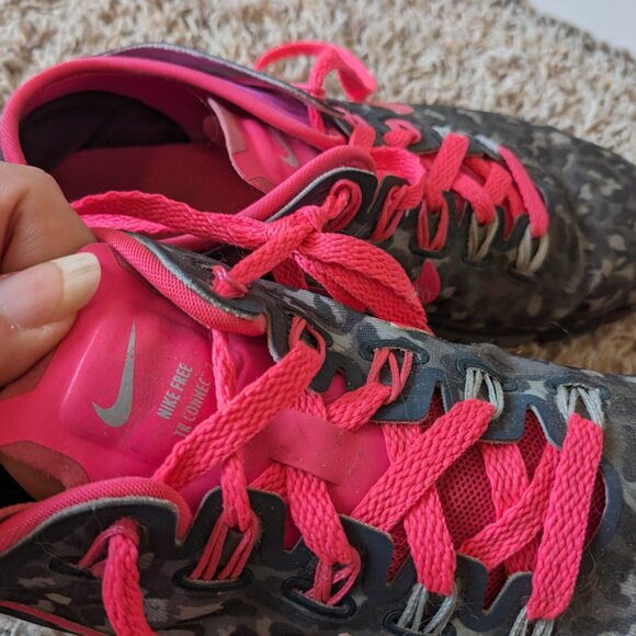 Nike Free TR Connect 2 Pink & Leopard Print Sneakers Sz 6.5 - Picture 3 of 5